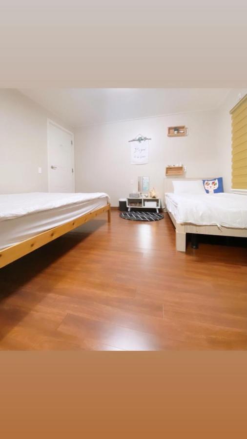 Lefthander Guesthouse Jeju Ngoại thất bức ảnh