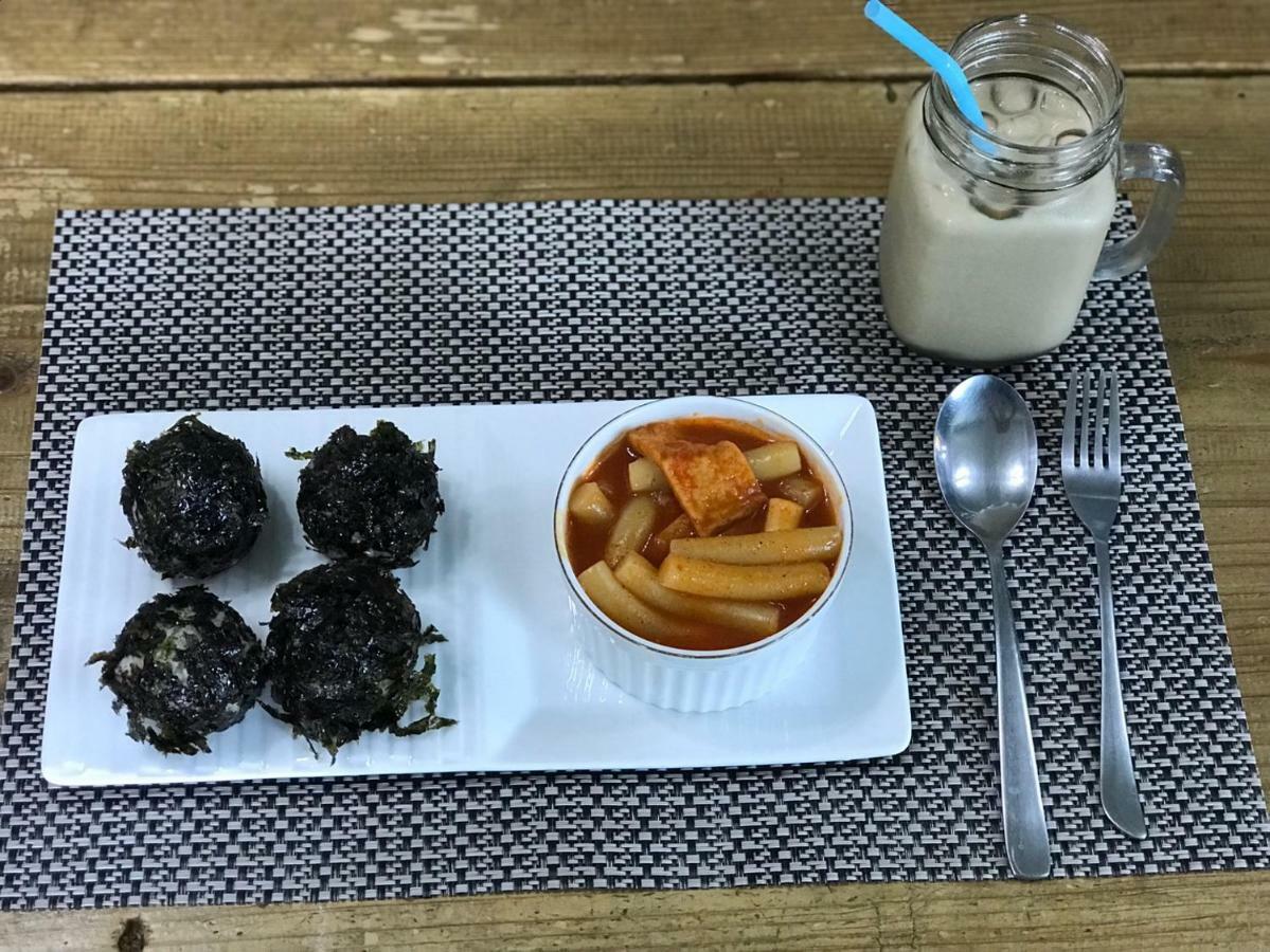 Lefthander Guesthouse Jeju Ngoại thất bức ảnh